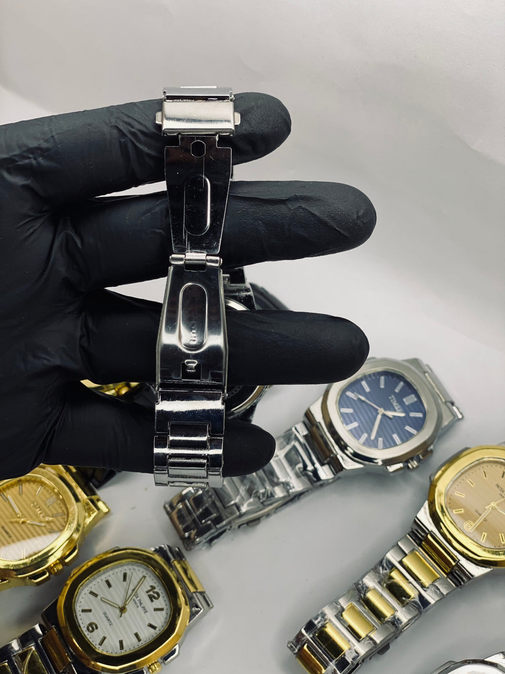 Silver Elite Classic Watch