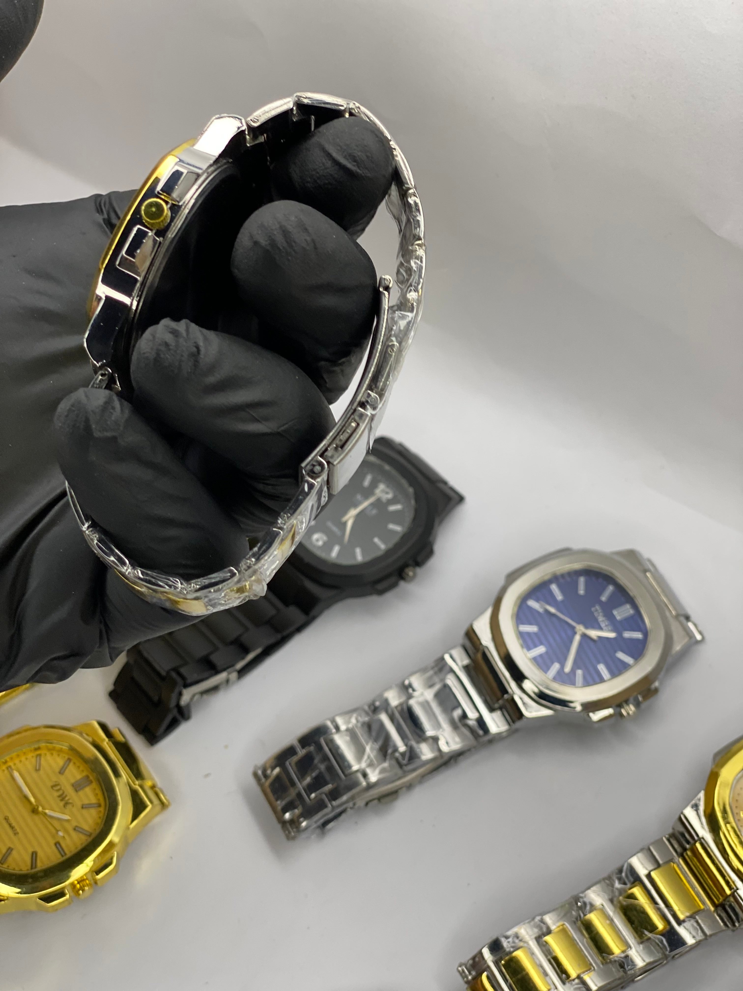 Silver Elite Classic Watch
