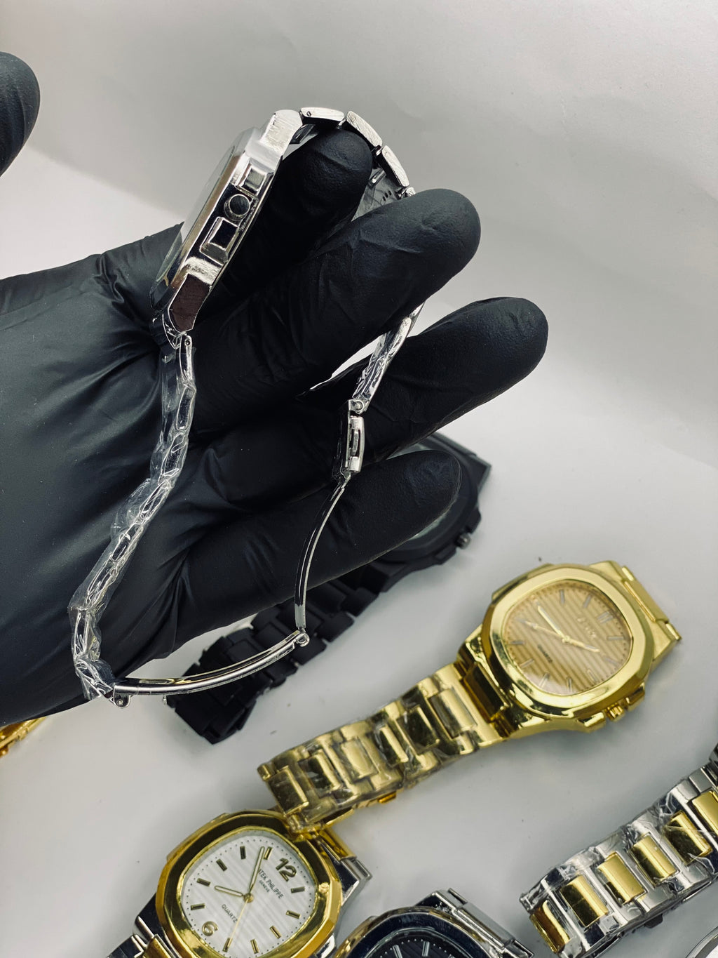 TIMEBE Modern Silver Blue Watch